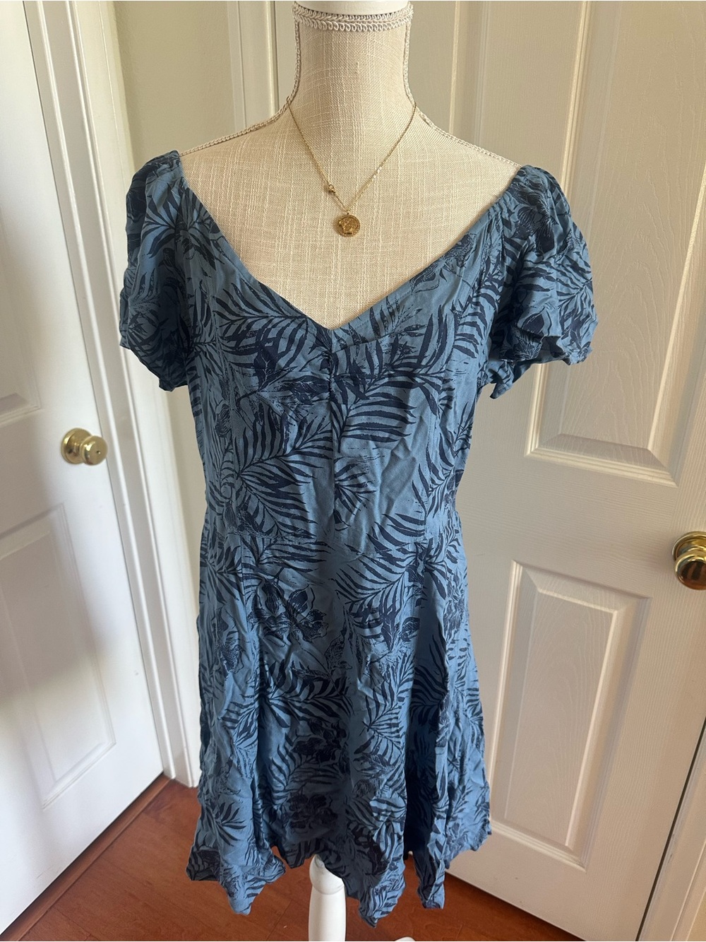 Roxy Blue Tropical Leaf V-Neck Dress